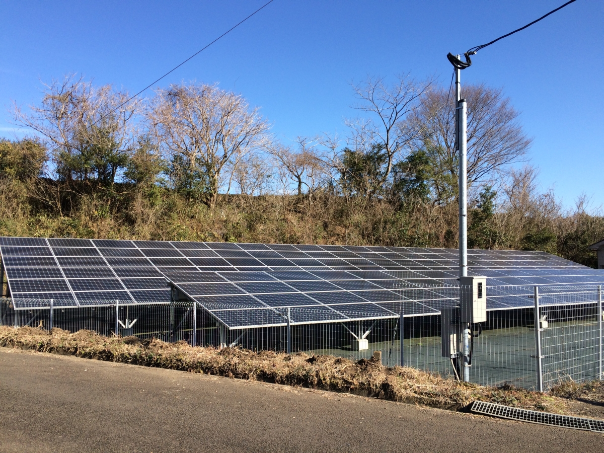 木城町太陽光発電所の外観